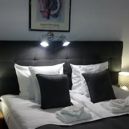 Park & Beach In Apartament